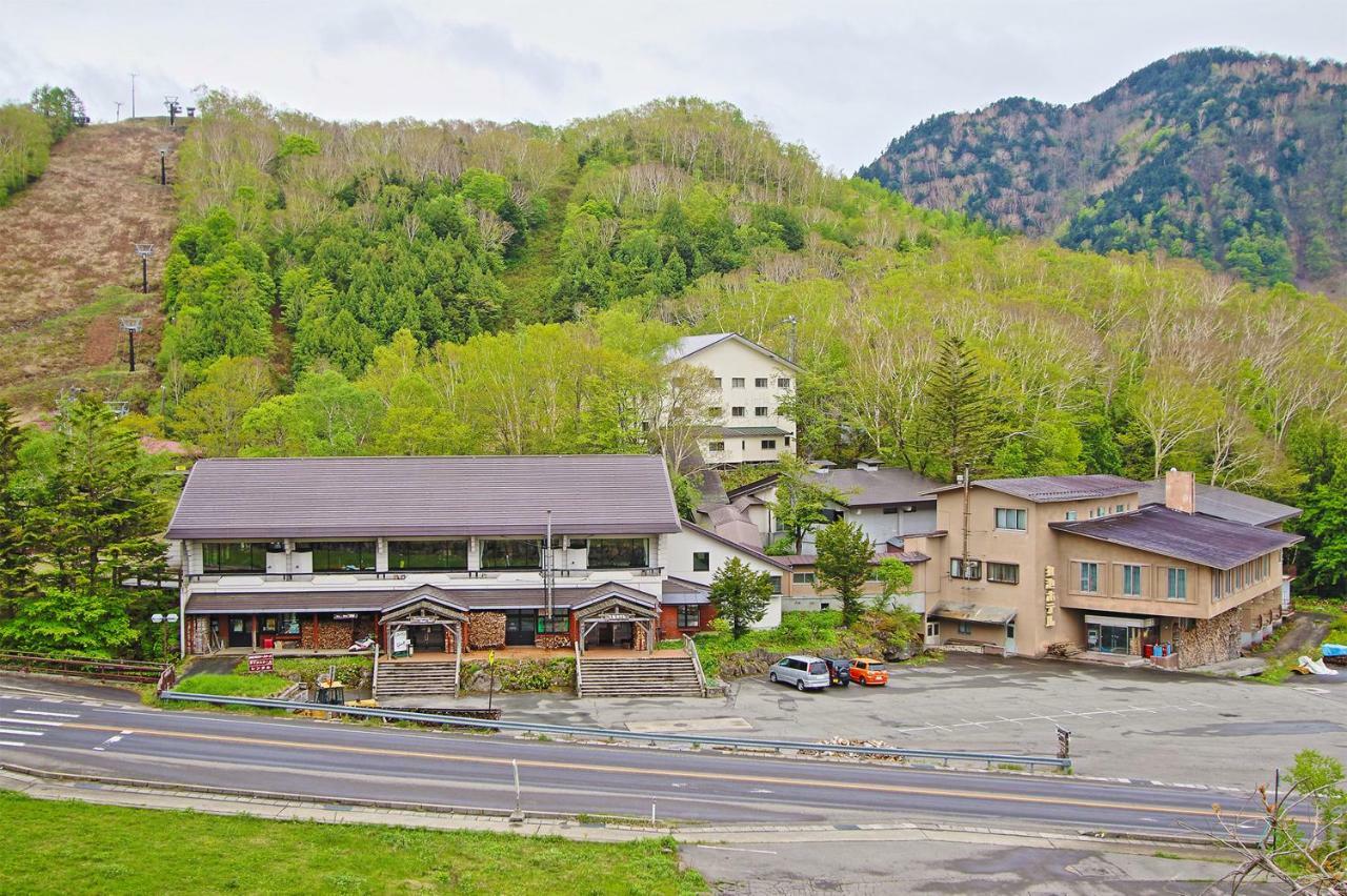 Maruikehotel Siga Kogen Kültér fotó